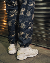 [UNISEX] NISSACO X LOCO MOSQUITO CUFFED SPORTSWEAR TROUSERS: Alternate View #13