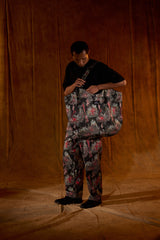 [UNISEX] JOE CHATT X LOCO MOSQUITO 'FINAL BLOODBATH' SUNFADED EVERYDAY BAG: Alternate View #10