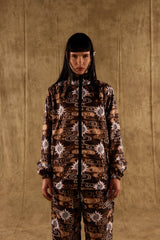 [UNISEX] TOMAS TOMAS X LOCO MOSQUITO ZIP-UP SPORTSWEAR JACKET (BLACK / BROWN): Alternate View #27