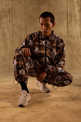 [UNISEX] TOMAS TOMAS X LOCO MOSQUITO DRAWSTRING CUFF SPORTSWEAR TROUSERS (BLACK / BROWN): Alternate View #14